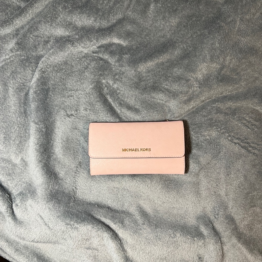 Pink Michael kors wallet